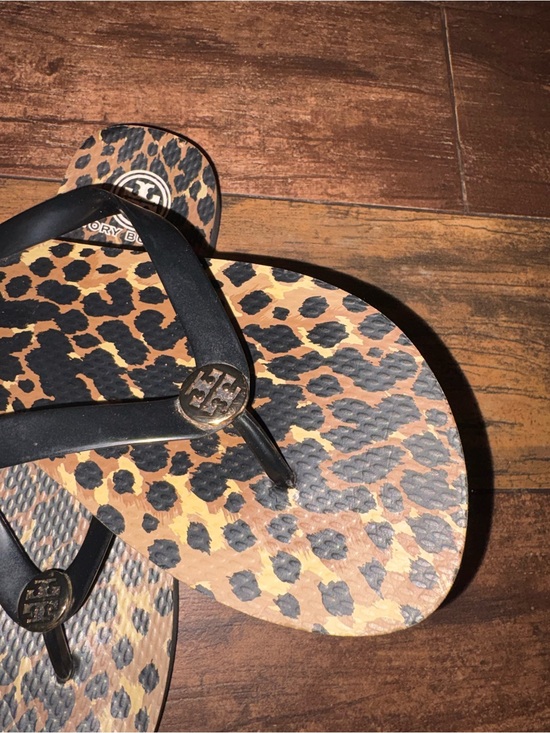 Tory Burch Shoes - Flip-flops (Sandals) - No direct match in provided subcategories